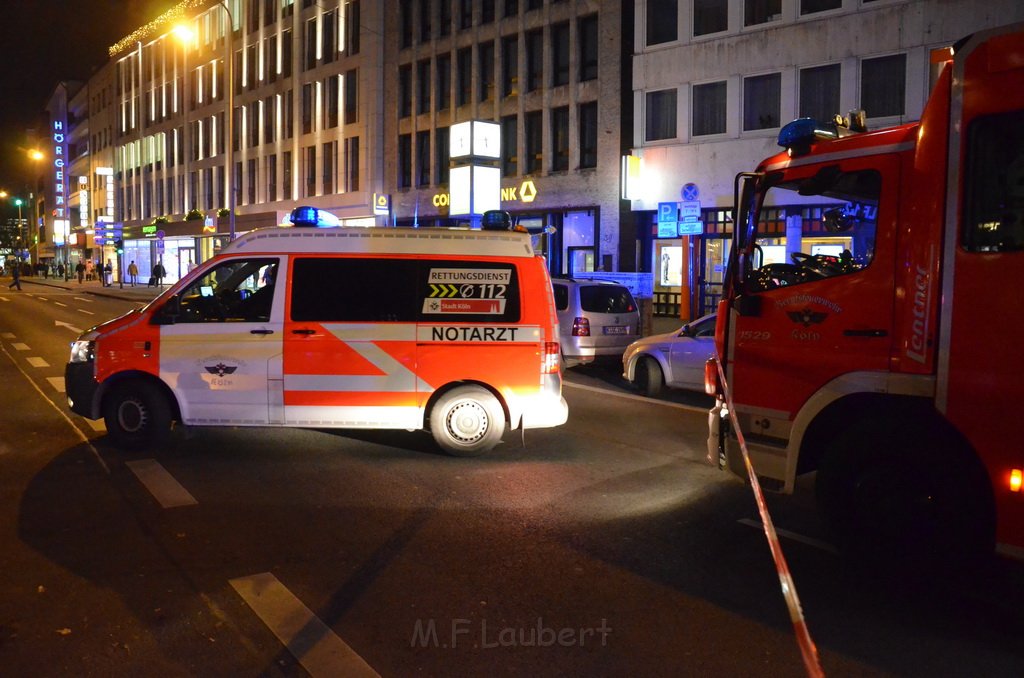 VU Pol Pkw Koeln Mitte Hahnenstr Im Laach P026.JPG